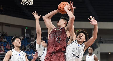 UAAP game score: UP Maroons beat Adamson Falcons in .